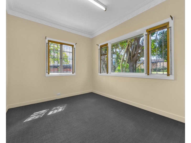 539 Cavendish Road, Coorparoo QLD 4151
