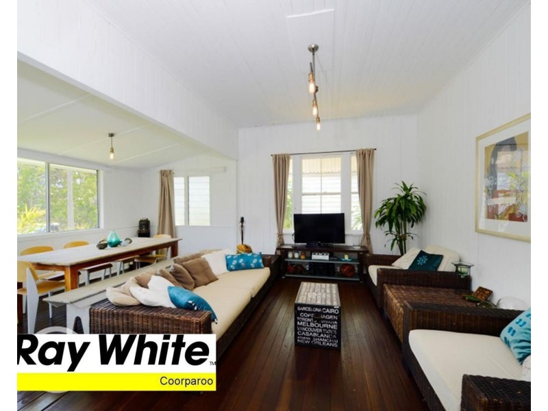 34 Walnut Street, Wynnum QLD 4178