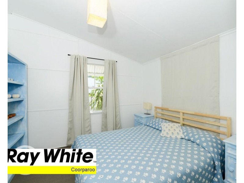 34 Walnut Street, Wynnum QLD 4178