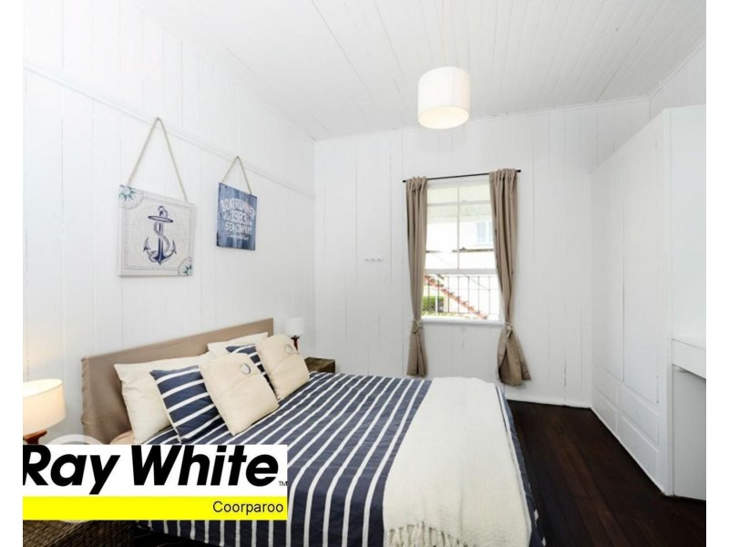 34 Walnut Street, Wynnum QLD 4178