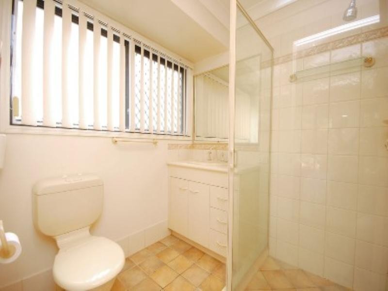 50 Brandella Place, Belmont QLD 4153