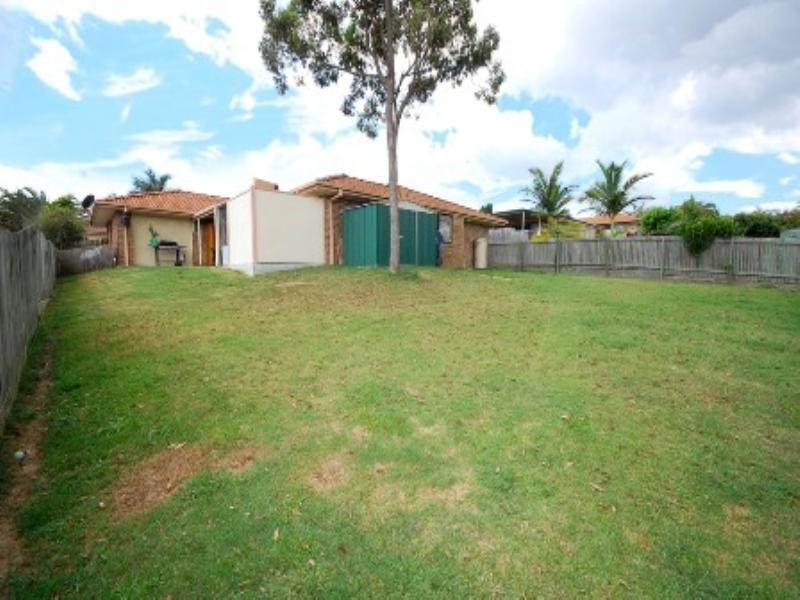 50 Brandella Place, Belmont QLD 4153