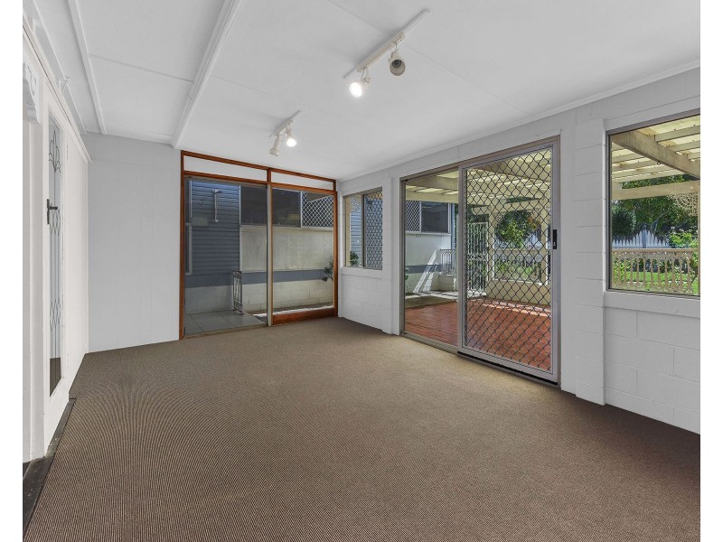 112 Pozieres Road, Tarragindi QLD 4121