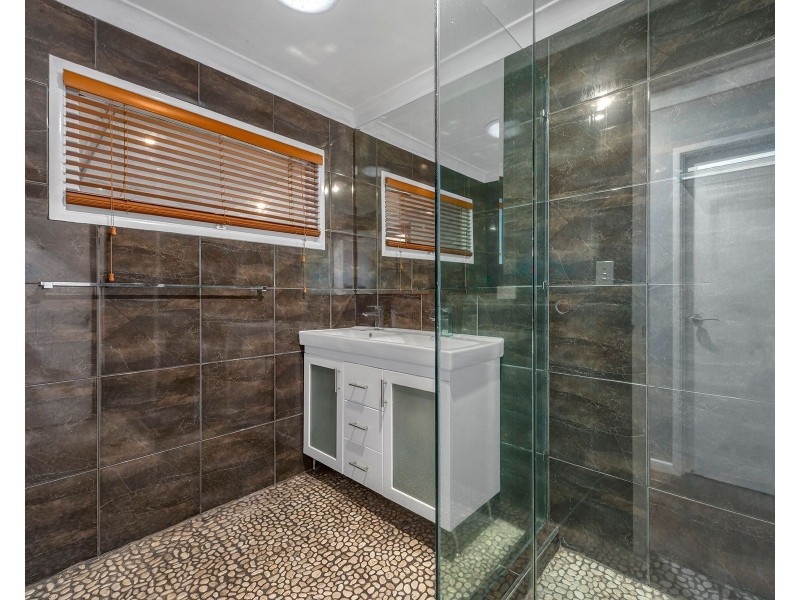 56 Merle Street, Carina QLD 4152