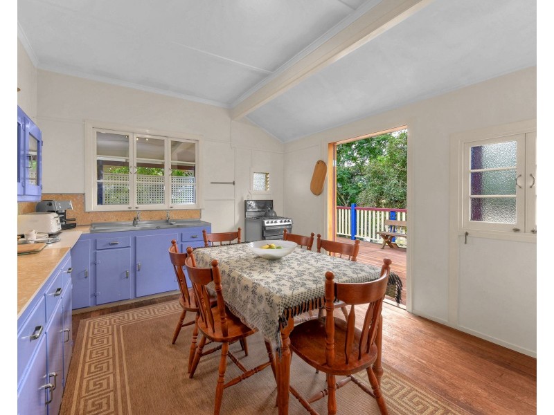 48 Greens Road, Coorparoo QLD 4151