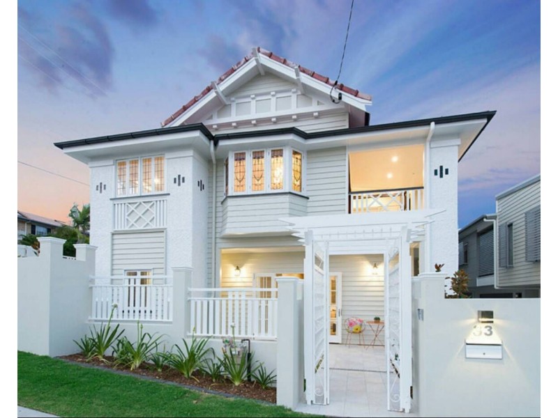 33 Halland Terrace, Camp Hill QLD 4152