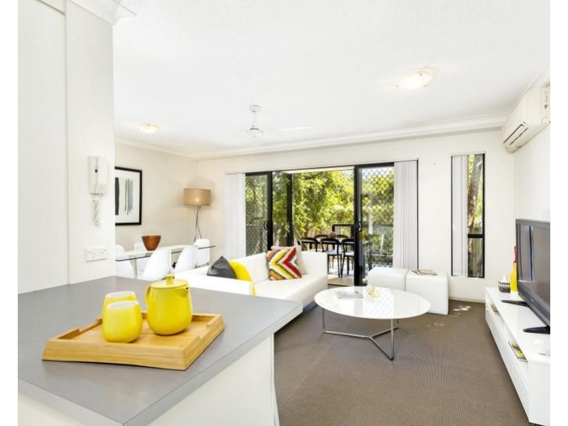 35/15 Kitchener Street, Coorparoo QLD 4151