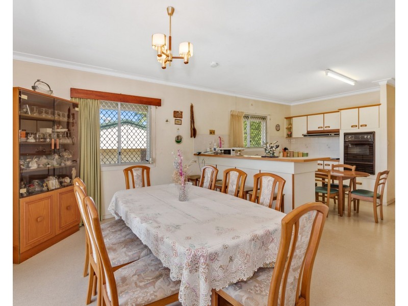 63 Adelaide Street, Carina QLD 4152