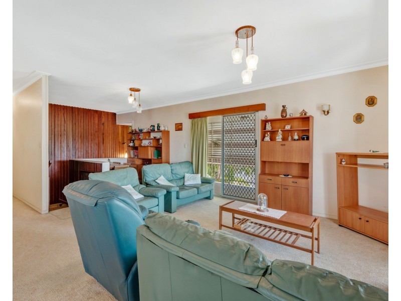 63 Adelaide Street, Carina QLD 4152