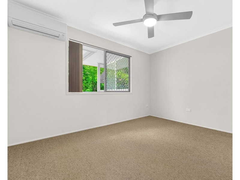 172 Messines Ridge Road, Holland Park West QLD 4121