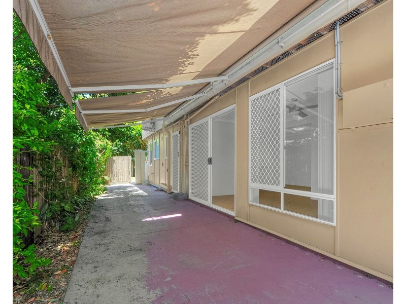 172 Messines Ridge Road, Holland Park West QLD 4121