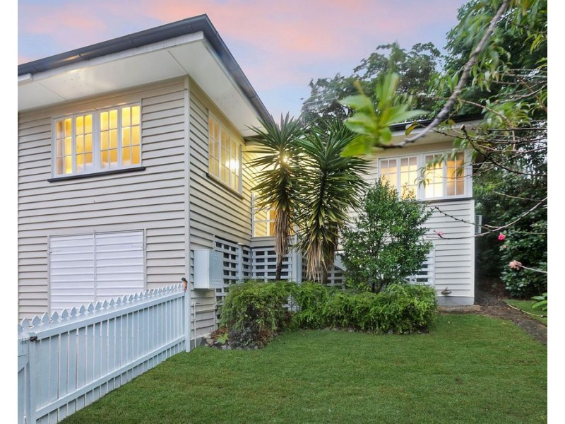 30 Clearview Terrace, Seven Hills QLD 4170