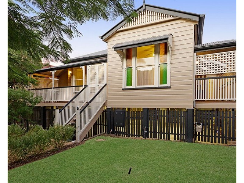 28 Shakespeare Street, Coorparoo QLD 4151