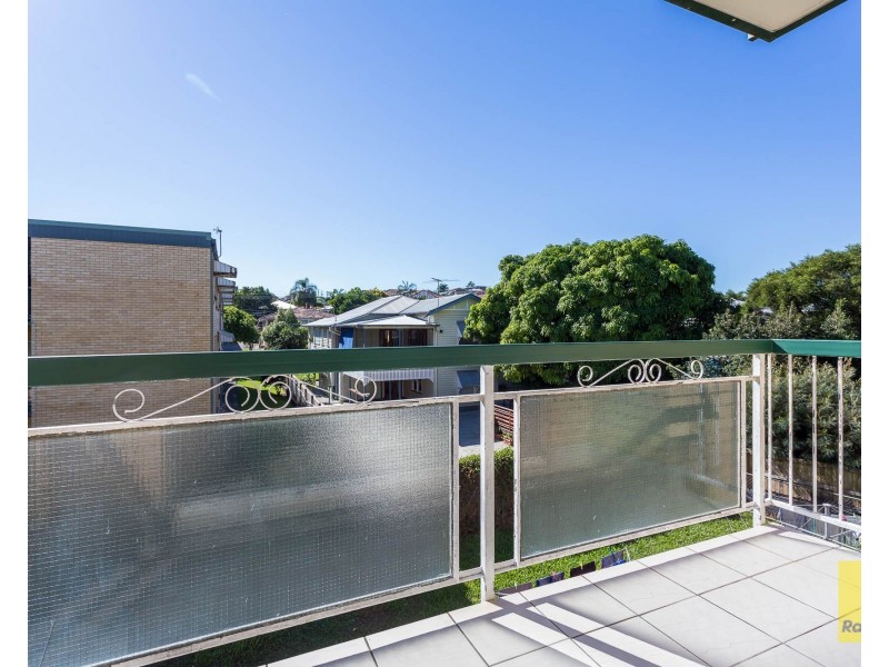 3/34 Wellington Street, Coorparoo QLD 4151
