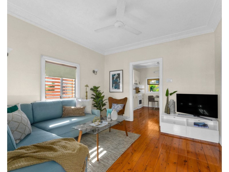 20 Herbert Street, Camp Hill QLD 4152