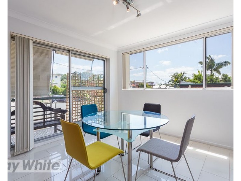 1/34 Wellington Street, Coorparoo QLD 4151