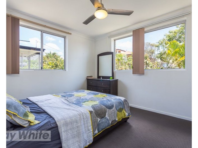 1/34 Wellington Street, Coorparoo QLD 4151