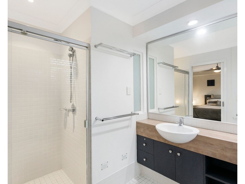 6/101 Coutts Street, Bulimba QLD 4171