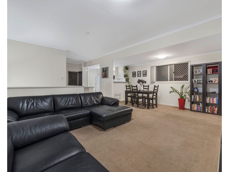 1/52 Chatsworth Road, Greenslopes QLD 4120