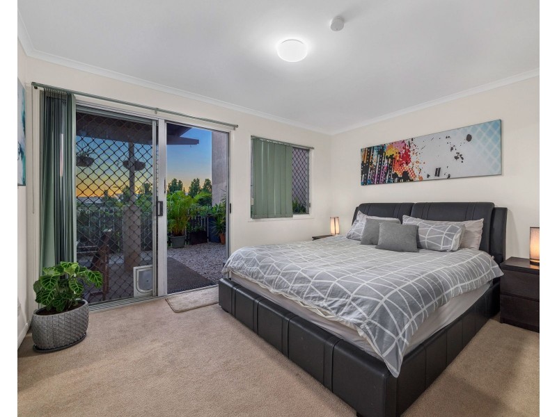 1/52 Chatsworth Road, Greenslopes QLD 4120