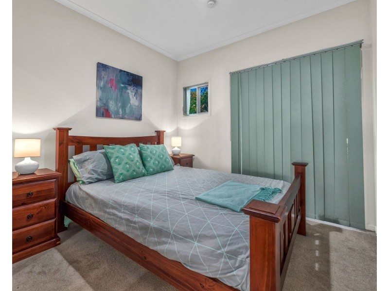 1/52 Chatsworth Road, Greenslopes QLD 4120