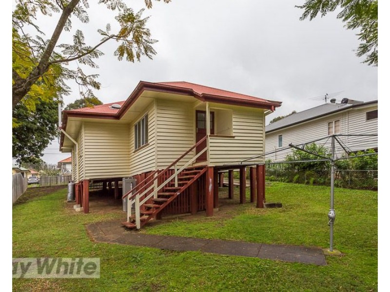 3 Mapleton Street, Mount Gravatt East QLD 4122