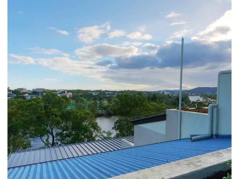 1/17 Rosecliffe Street, Highgate Hill QLD 4101