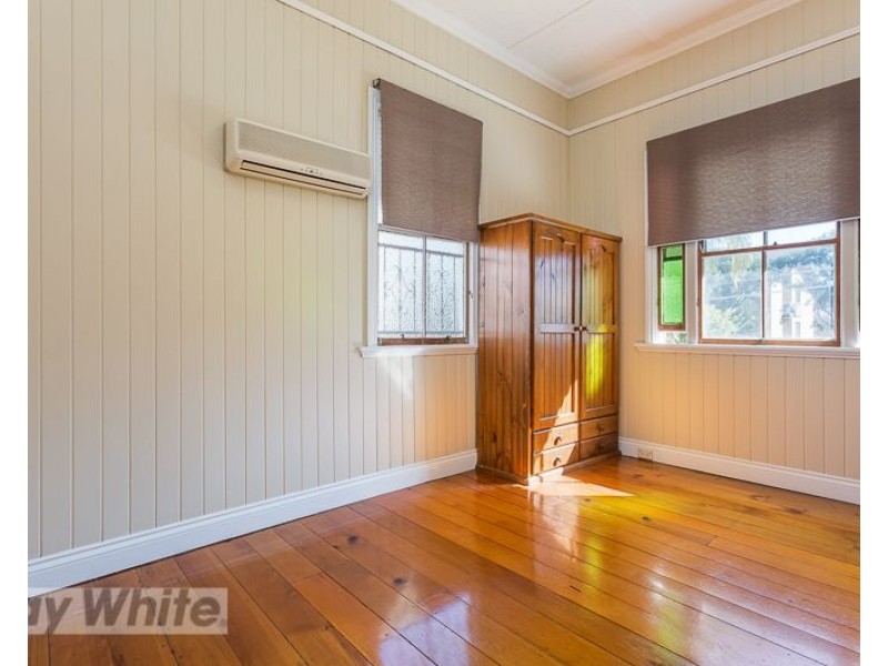 9 Birdwood Street, Coorparoo QLD 4151