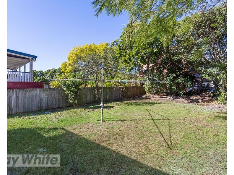 9 Birdwood Street, Coorparoo QLD 4151