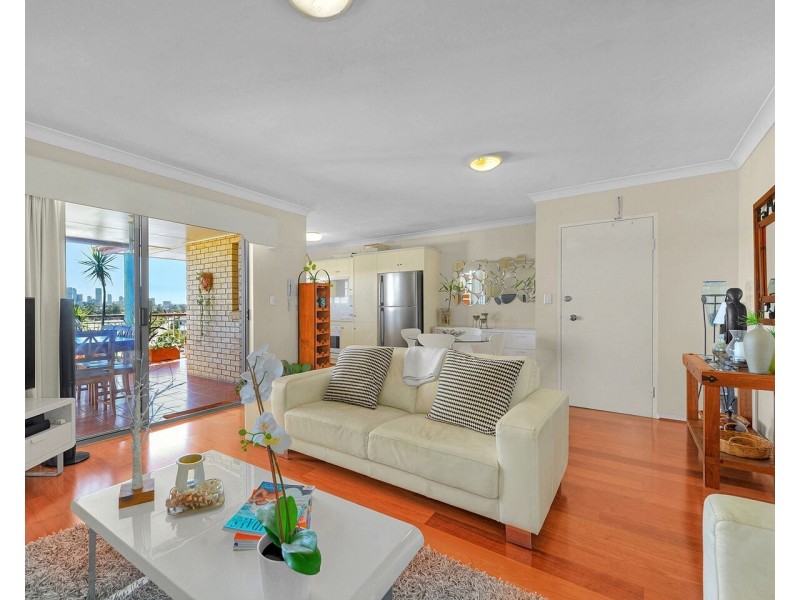 10/265 Old Cleveland Road, Coorparoo QLD 4151