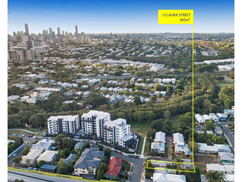 13 Laura Street, Greenslopes QLD 4120