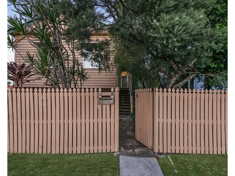 13 Laura Street, Greenslopes QLD 4120