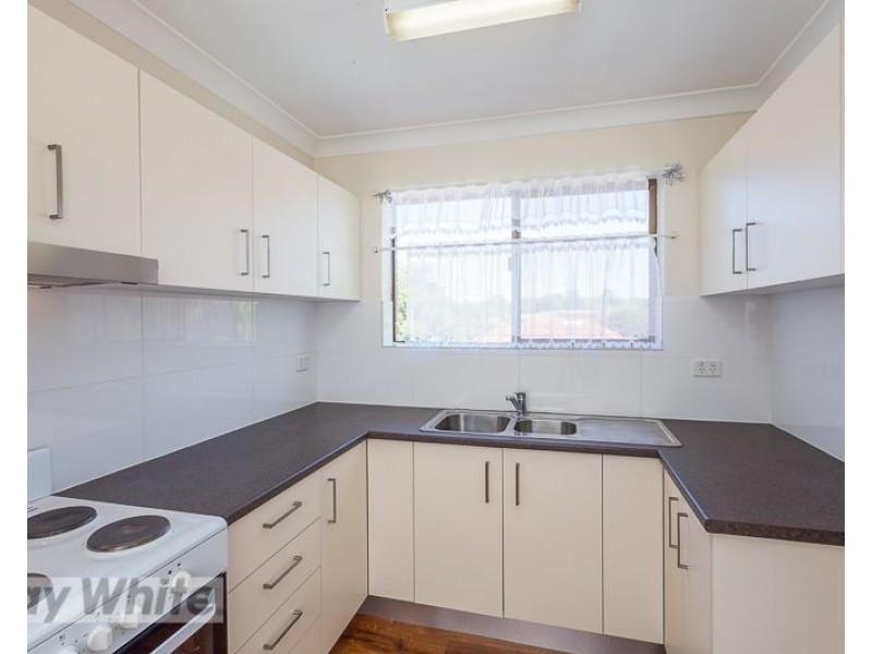 12/63-65 Baron Street, Greenslopes QLD 4120