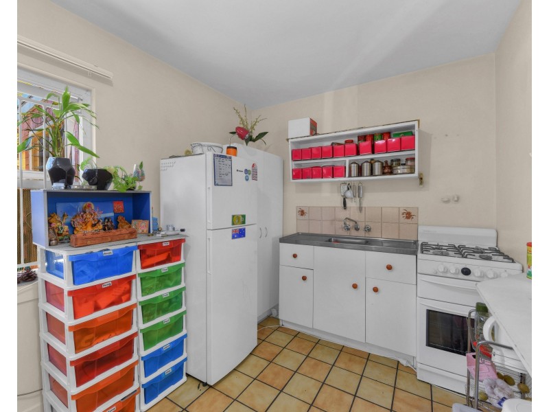 4/243 Old Cleveland Road, Coorparoo QLD 4151