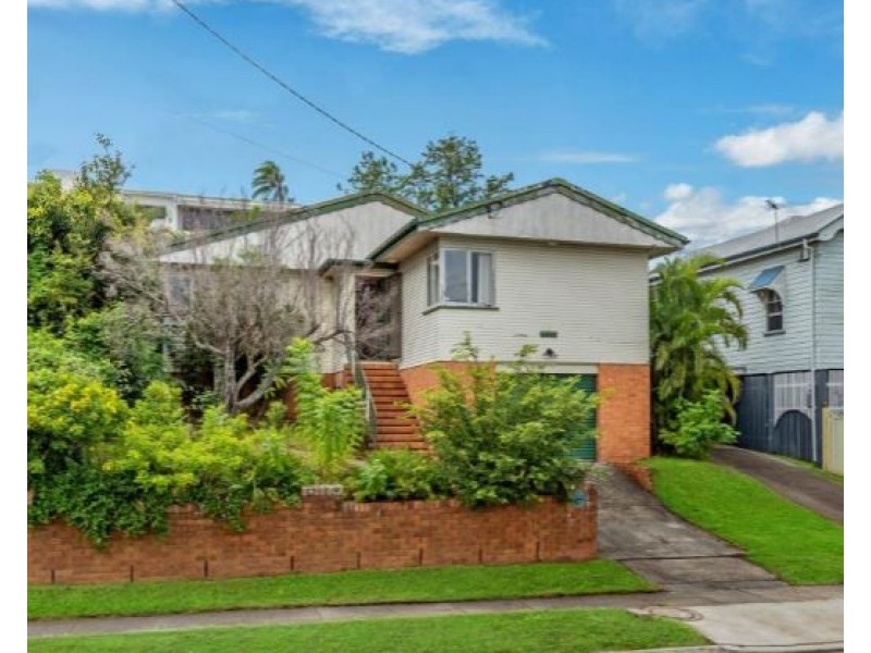 118 Norman Avenue, Norman Park QLD 4170