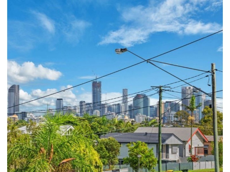 120 Norman Avenue, Norman Park QLD 4170