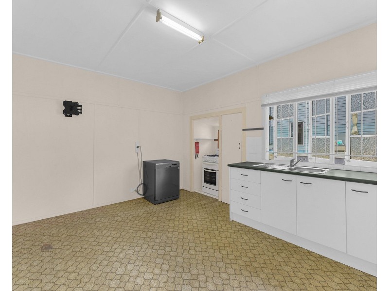 46 Pampling Street, Camp Hill QLD 4152