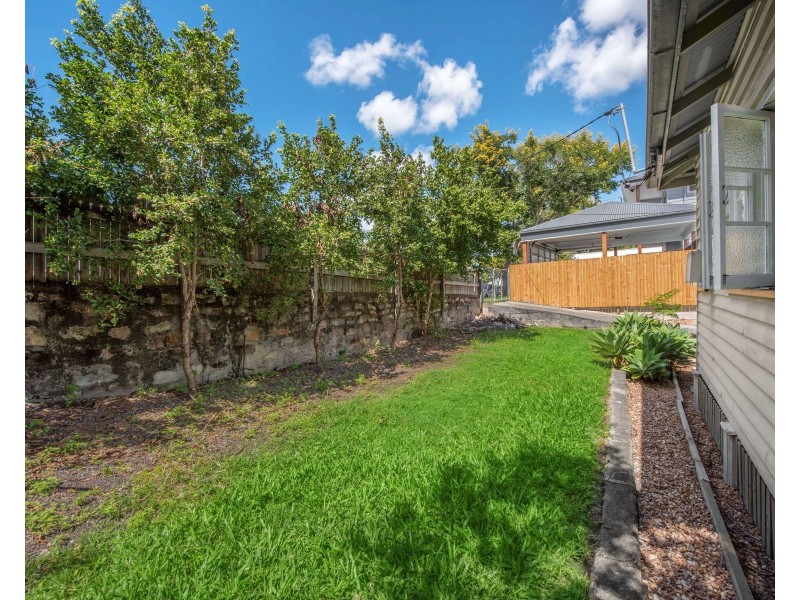 46 Pampling Street, Camp Hill QLD 4152