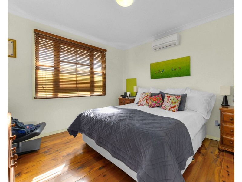 63 Stephen Street, Camp Hill QLD 4152