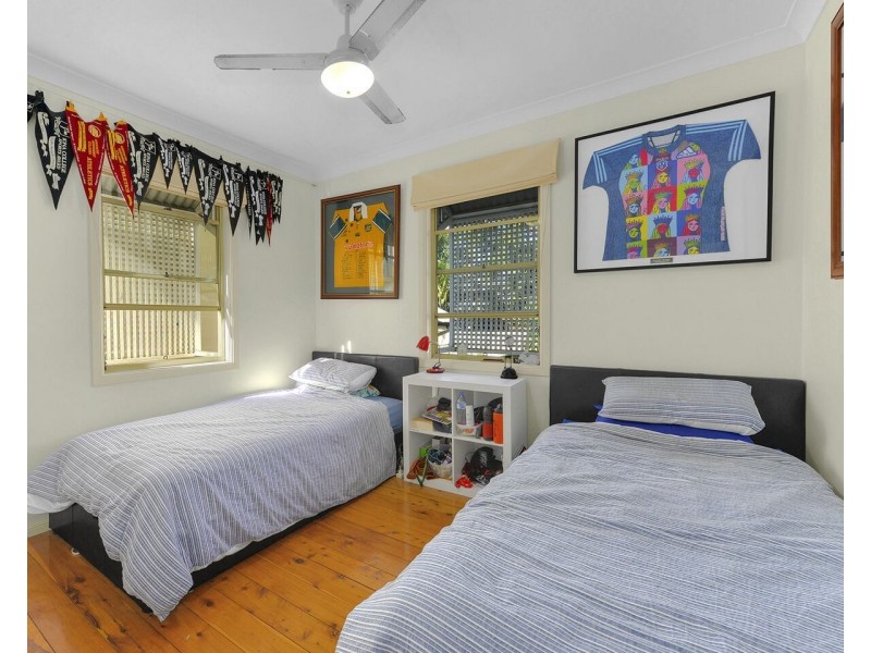 63 Stephen Street, Camp Hill QLD 4152