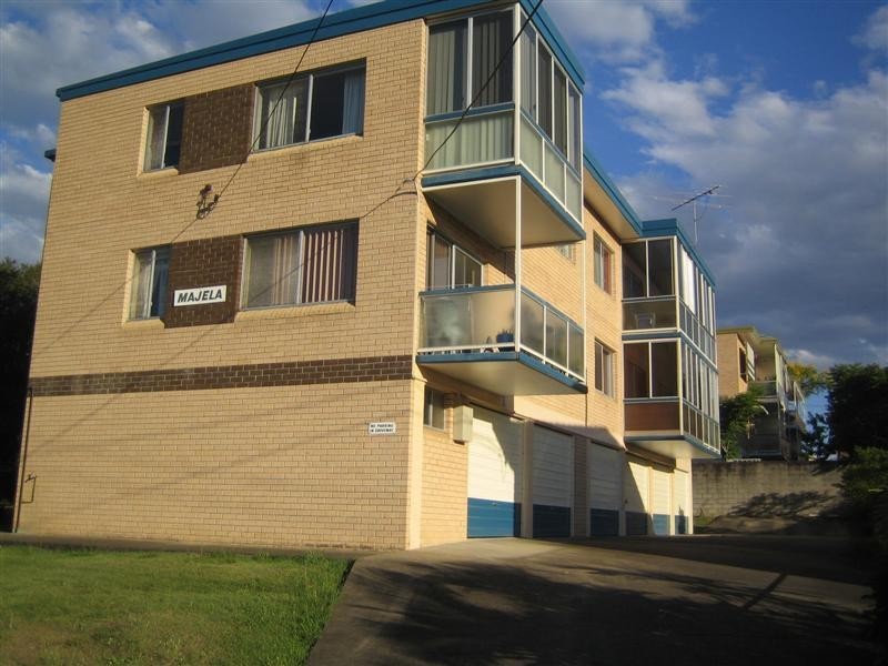 6/23 Robinson Street, Coorparoo QLD 4151