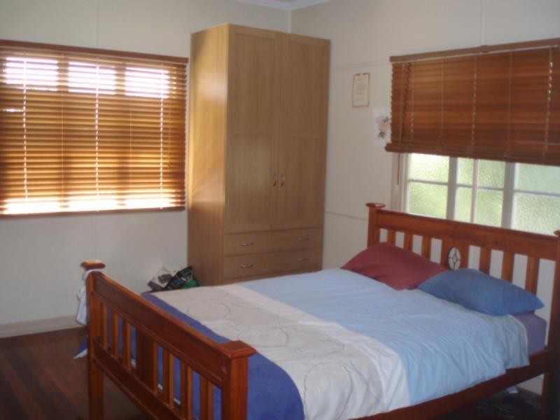 72 Anzac Road, Carina Heights QLD 4152