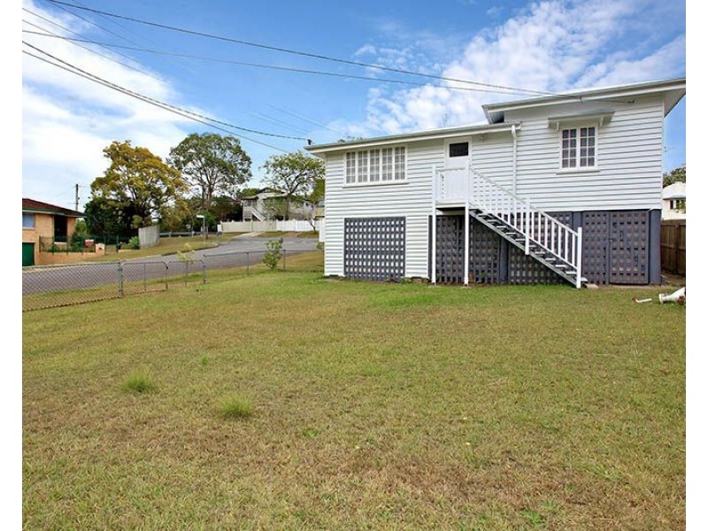 56 Mackay Street, Coorparoo QLD 4151