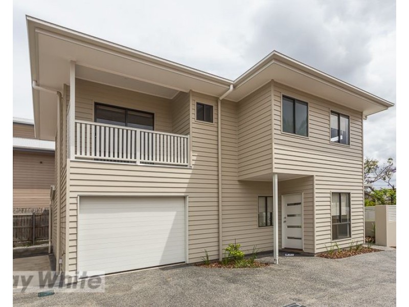 1/3 Newton Street, Coorparoo QLD 4151
