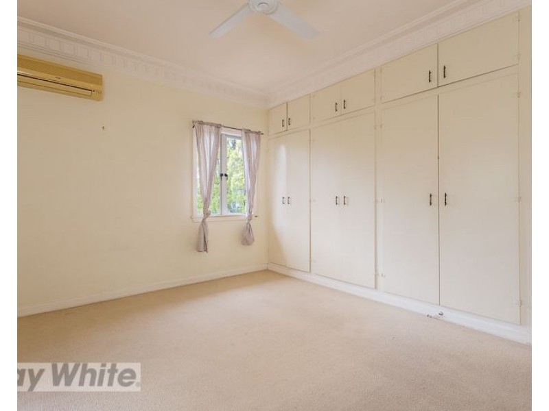 72 Brinawa Street, Camp Hill QLD 4152