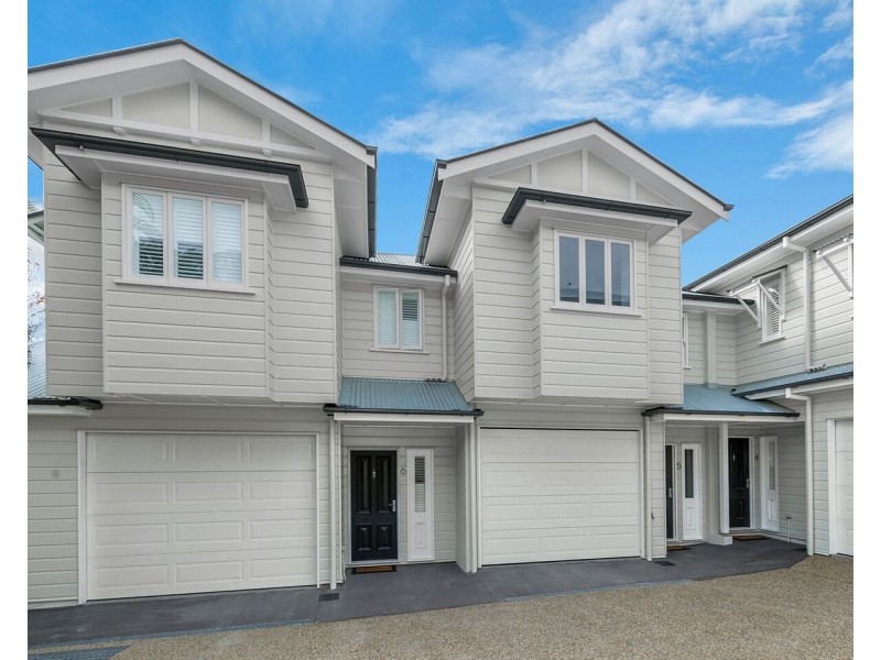 25 Pembroke Road, Coorparoo QLD 4151