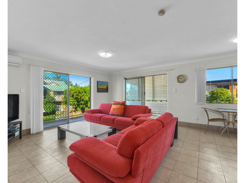 4/278 Cavendish Road, Coorparoo QLD 4151
