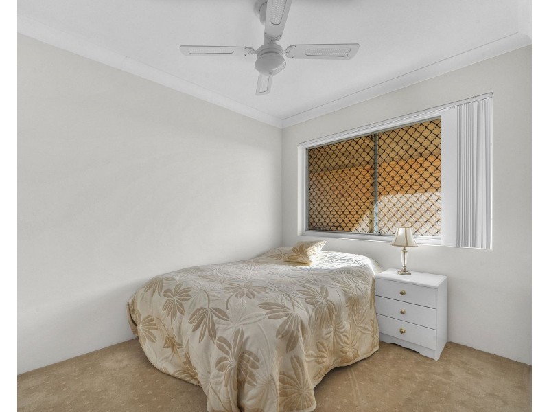 4/278 Cavendish Road, Coorparoo QLD 4151