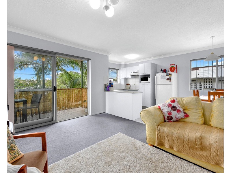 3/34 Pembroke Road, Coorparoo QLD 4151