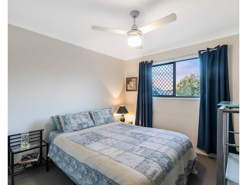 2/42 Adelaide Street, Carina QLD 4152